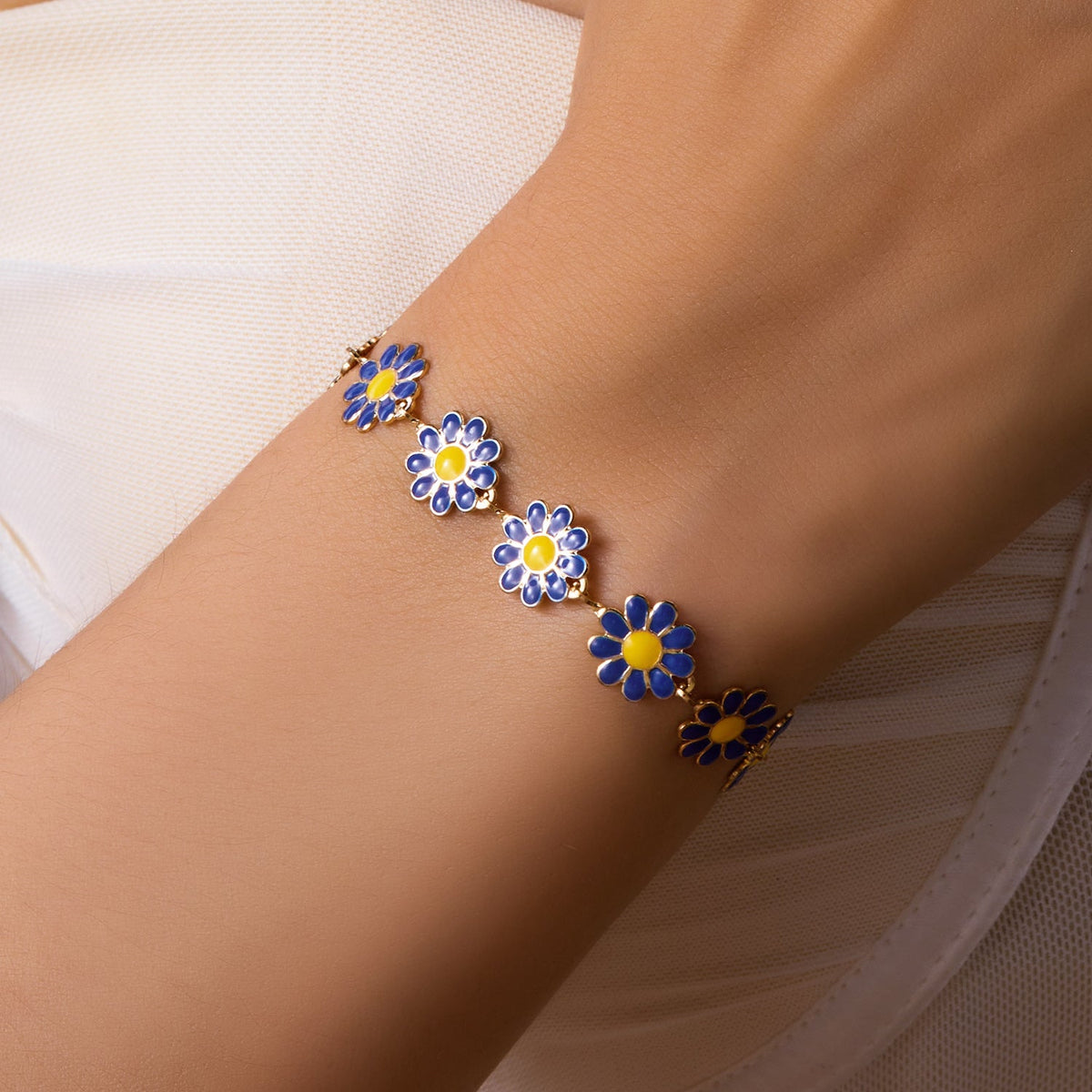 Daisy Chain Enamel Bracelet